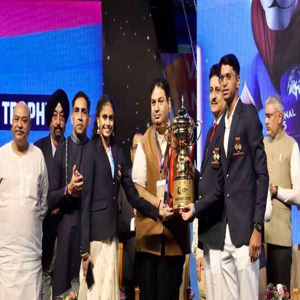Sajan Prakash and Hashika Ramachandra Won Best Athlete Awards at National Games 2022
