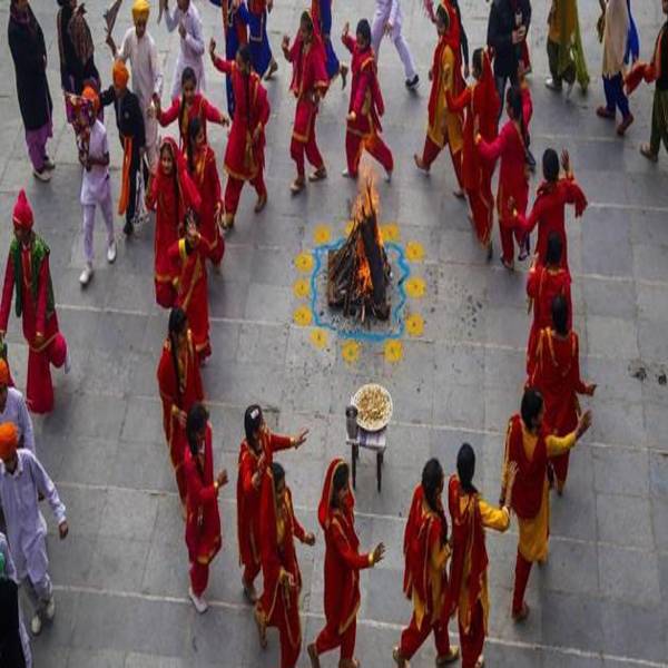 Lohri 2023: Traditions and Customs, Foods Prepared on this Day, Check Everything about India’s Harvest Festival