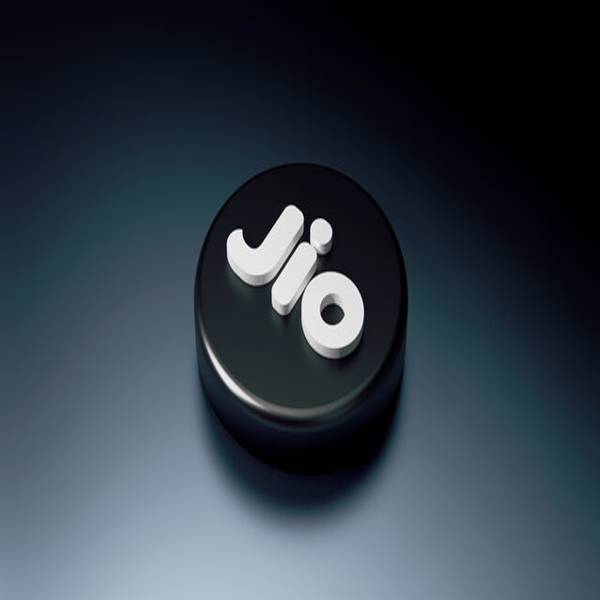Reliance Jio sweetens the deal for prepaid users with free OTT subscriptions!