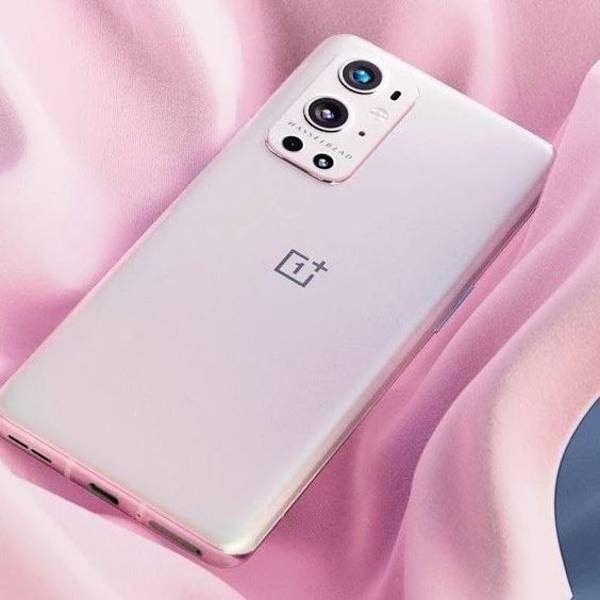 OnePlus 12 getting a stylish new white color option in India! Launch date TBA.